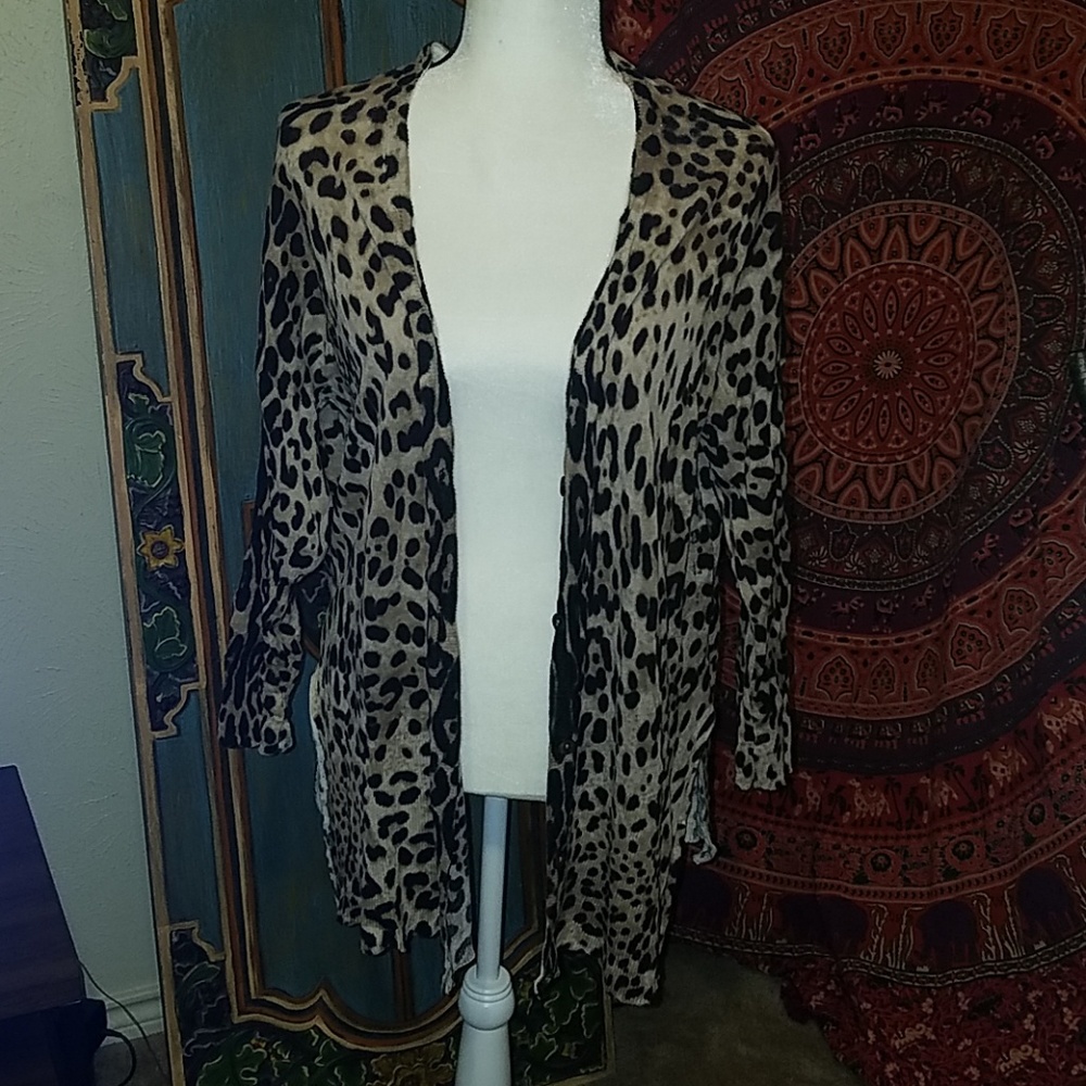 Lightweight Leopard Cardigan